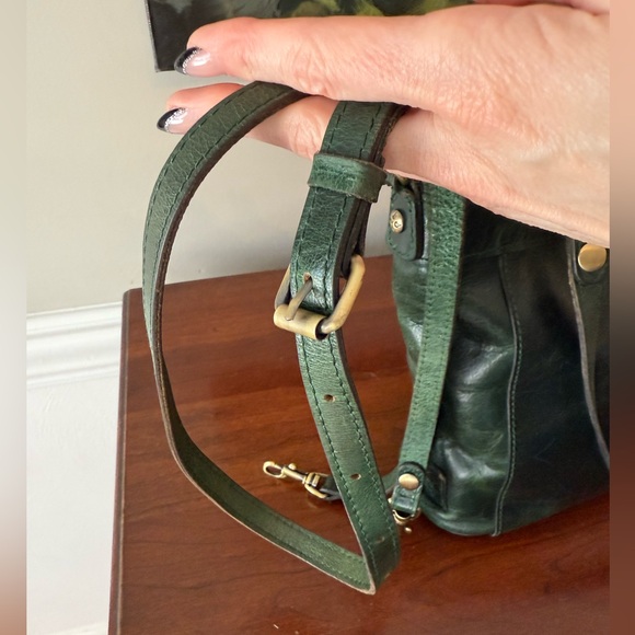Patricia Nash Dark Green Genuine Leather Bag | Double Handles + Crossbody 🌲☘️ - Picture 13 of 15